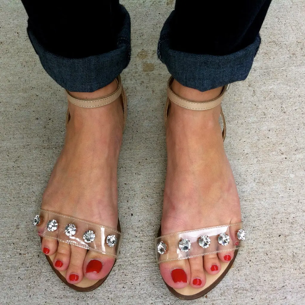 C. Style Blog: A New Look for Me and You www.shopcstyle.com, c-style blog, c. style blog, carly lee, carly lee houston, carley lee, carly sundstrom lee, stella and dot's renegade cluster bracelet, brittney jaggard, stella and dot gold bracelet, missoni target cardigan, target sweater, micheal kors gold watch, zara sandals with diamonds, flat sara sandals with diamonds